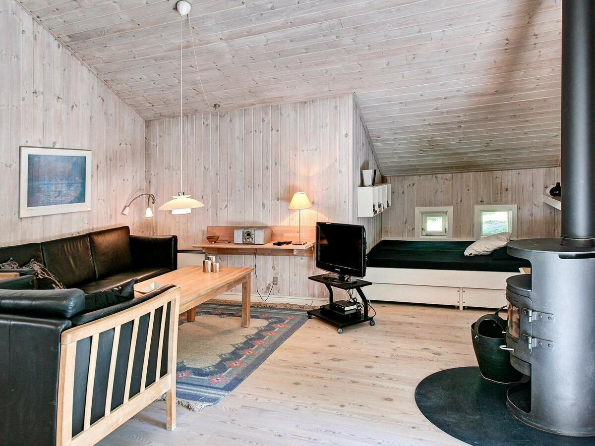 8 Person Holiday Home In Nex Vester Somarken Extérieur photo